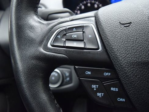 Used 2019 Ford Escape SEL AWD/4WD image 36