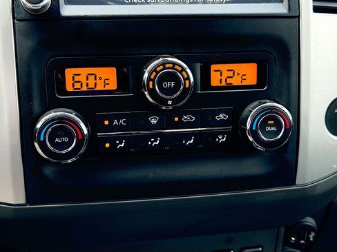 Used 2020 Nissan Frontier SV RWD image 31