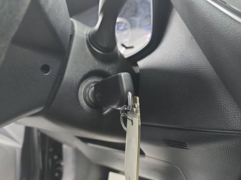 Used 2022 Toyota Corolla LE image 33