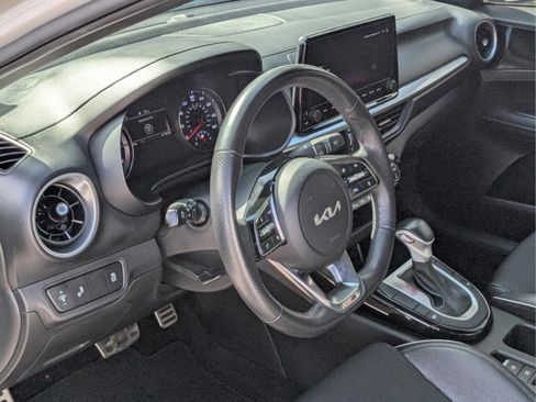 Used 2024 Kia Forte GT-Line FWD image 29