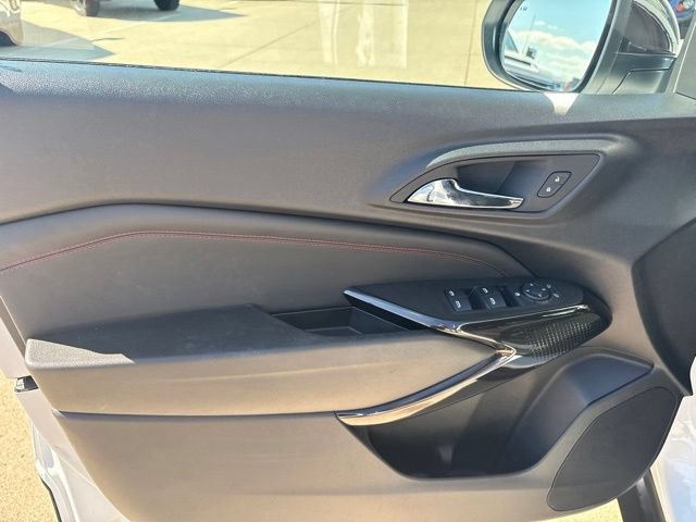 Certified 2024 Chevrolet Trax RS w/ Driver Confidence Package FWD image 13