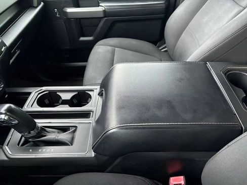 Used 2020 Ford F150 XLT w/ Equipment Group 302A Luxury AWD/4WD image 19