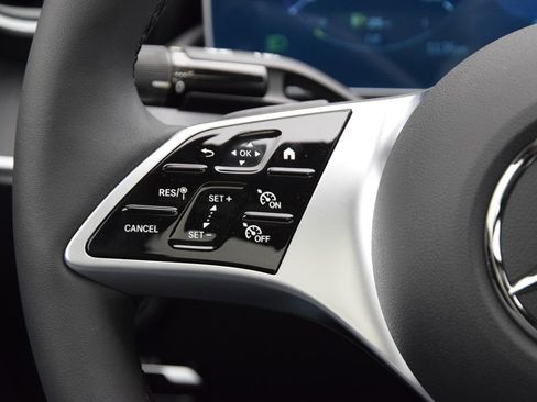 New 2026 Mercedes-Benz C 300 4MATIC Sedan image 24