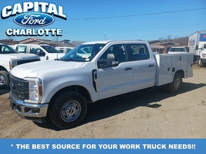 New 2026 Ford F250 XL w/ XL Chrome Package