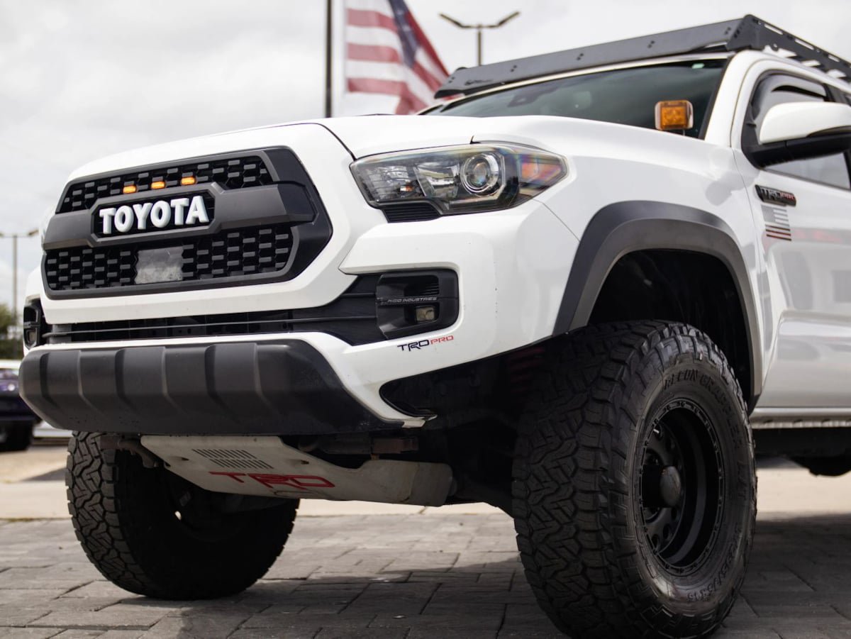 Used 2019 Toyota Tacoma TRD Pro AWD/4WD image 6