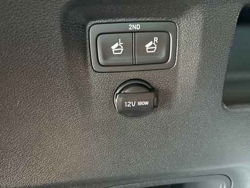 Used 2025 Kia Telluride S FWD image 15