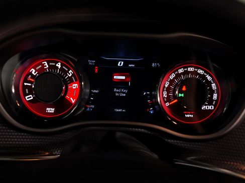 Used 2016 Dodge Challenger SRT Hellcat RWD image 27