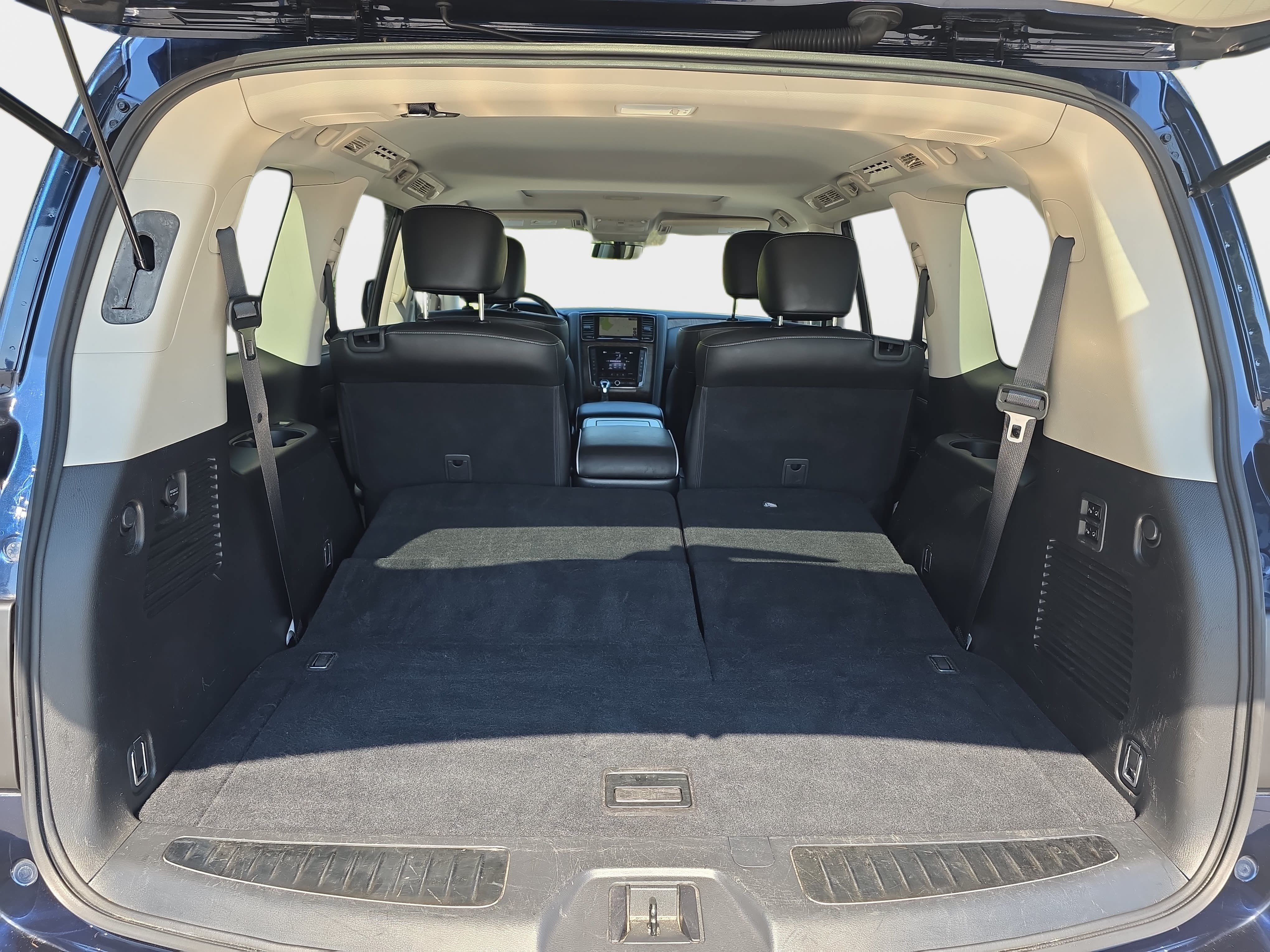 Used 2021 INFINITI QX80 Premium Select w/ Cargo Package AWD/4WD image 14