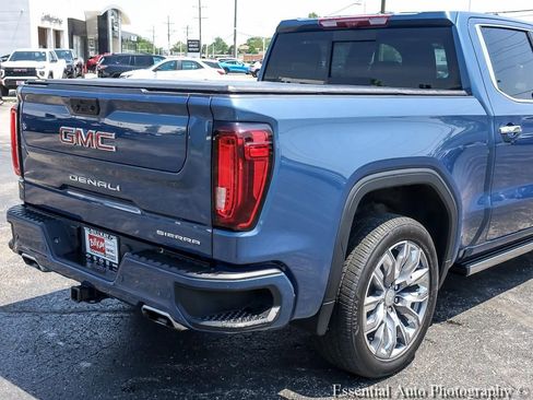 Used 2025 GMC Sierra 1500 Denali w/ Denali Reserve Package AWD/4WD image 8