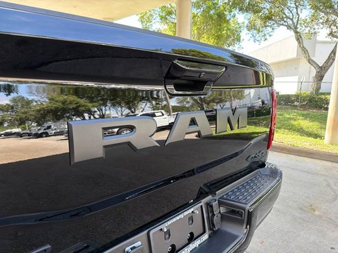 Used 2026 RAM 2500 Limited AWD/4WD image 28