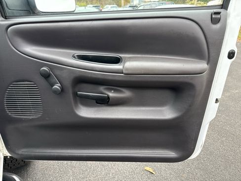 Used 2000 Dodge Ram 1500 Truck 4x4 Regular Cab image 18