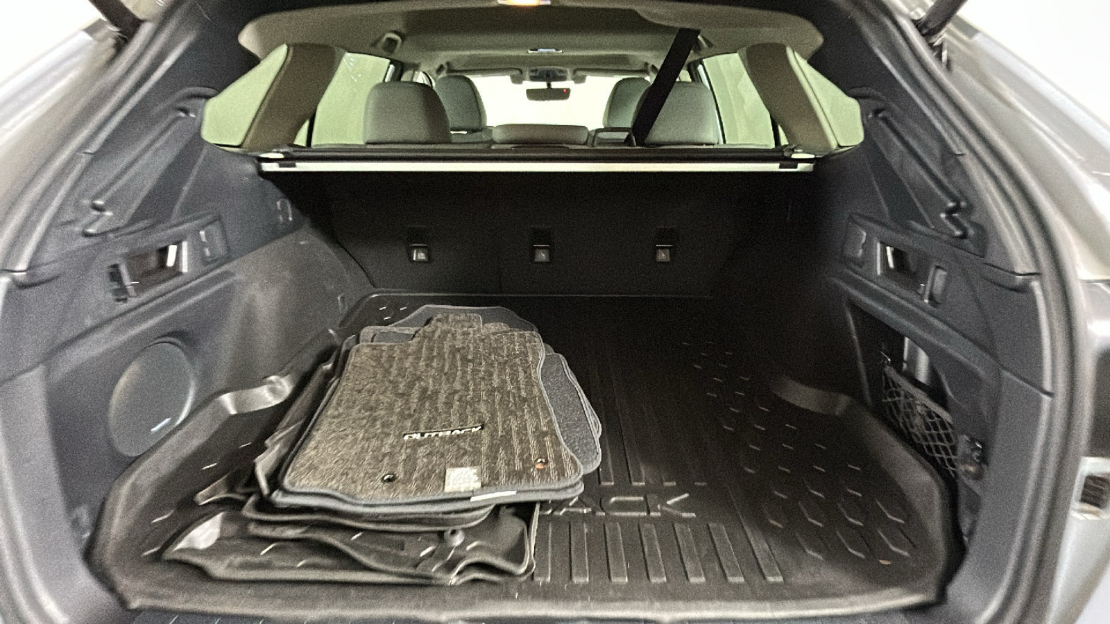 Used 2020 Subaru Outback Limited XT AWD/4WD image 34