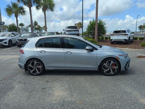 New 2026 Volkswagen GTI SE FWD image 3