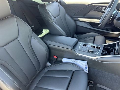 Used 2026 BMW 230i Coupe w/ Convenience Package RWD image 10