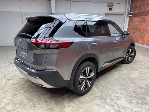 Used 2022 Nissan Rogue Platinum w/ Head-Up Display Package AWD/4WD image 6