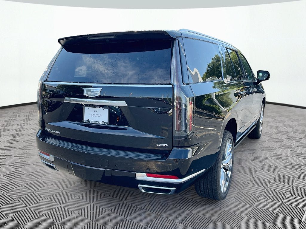 New 2026 Cadillac Escalade ESV Luxury w/ LPO, Radiant Package AWD/4WD image 5