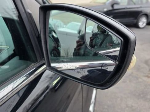 Used 2016 Ford Escape Titanium image 44