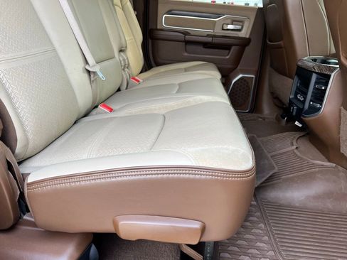 Used 2020 RAM 2500 Laramie image 28