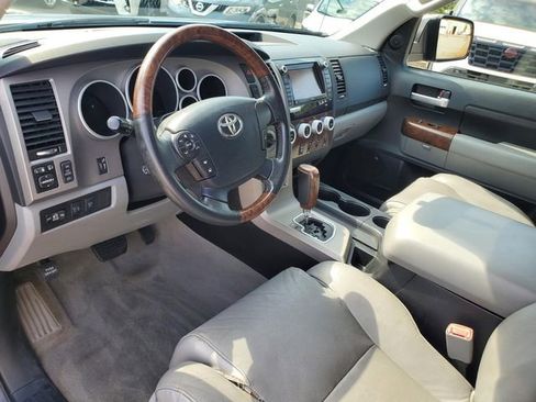 Used 2010 Toyota Tundra Limited AWD/4WD image 14