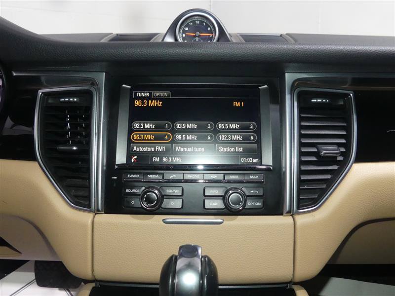 Used 2016 Porsche Macan S AWD/4WD image 37