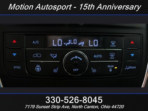 Used 2015 Chrysler Town & Country S w/ Driver Convenience Group FWD image 24