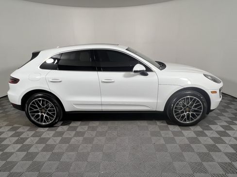 Certified 2018 Porsche Macan S AWD/4WD image 8