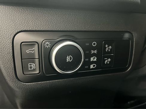 Used 2024 Ford Escape Platinum image 26