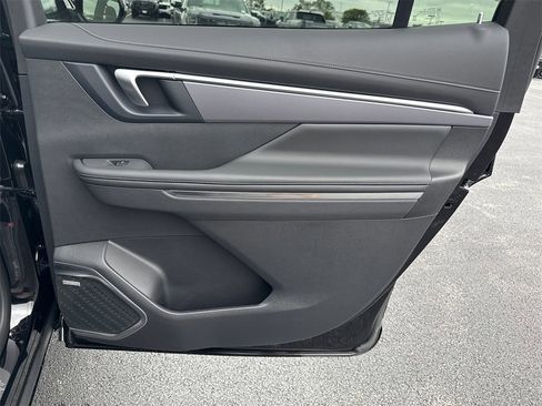 New 2026 Buick Enclave Sport Touring w/ Power Package image 33