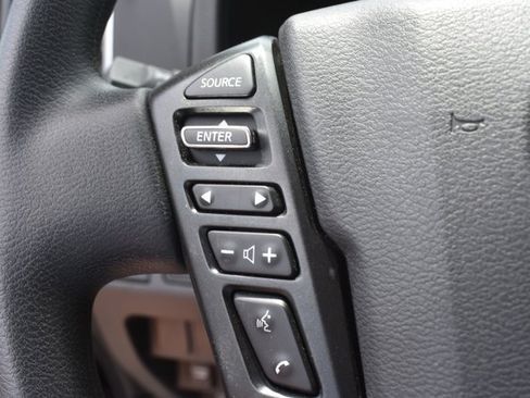 Used 2024 Nissan Frontier SV RWD image 19