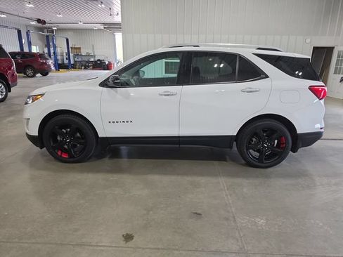 Used 2021 Chevrolet Equinox Premier w/ Redline Edition AWD/4WD image 5