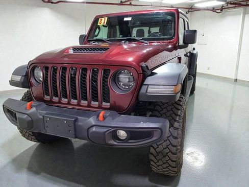 Used 2021 Jeep Gladiator Mojave w/ Dual Top Group image 18