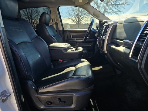 Used 2017 RAM 2500 Laramie image 22