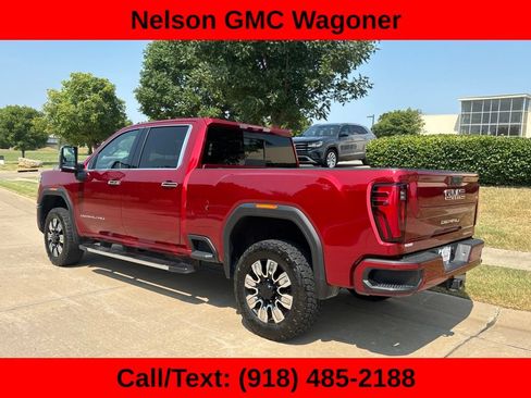 Used 2024 GMC Sierra 3500 Denali w/ Denali Reserve Package AWD/4WD image 5
