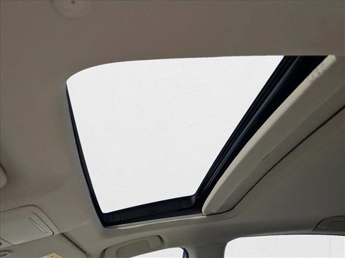 New 2025 Honda Accord SE image 5