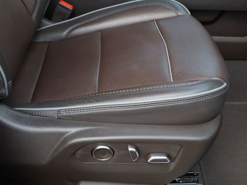 Certified 2024 GMC Sierra 2500 Denali w/ Denali Reserve Package image 31