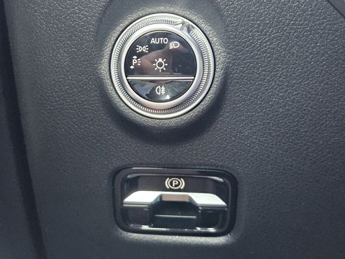 Certified 2024 Mercedes-Benz CLE 300 4MATIC Coupe image 23