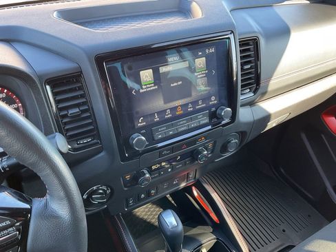 Used 2024 Nissan Frontier PRO-4X w/ Pro Convenience Package AWD/4WD image 13