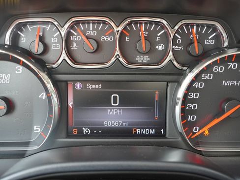 Used 2015 GMC Sierra 2500 SLT w/ Duramax Plus Package AWD/4WD image 7