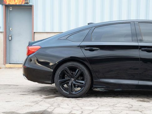 Used 2020 Honda Accord Sport image 12
