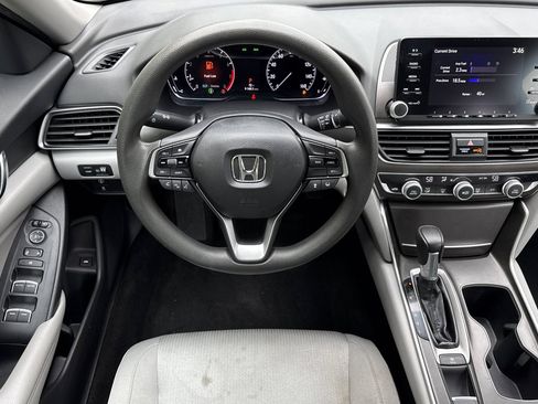 Used 2018 Honda Accord LX image 14