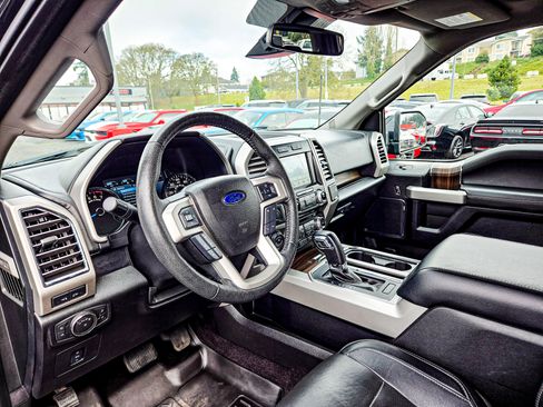 Used 2016 Ford F150 Lariat w/ Equipment Group 502A Luxury image 9