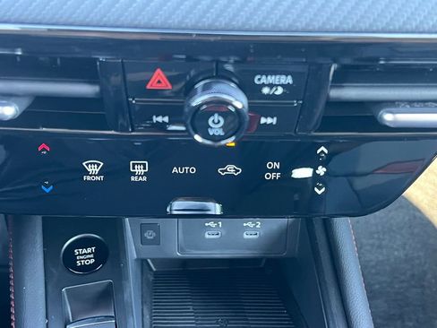 New 2026 Nissan Kicks SR image 4