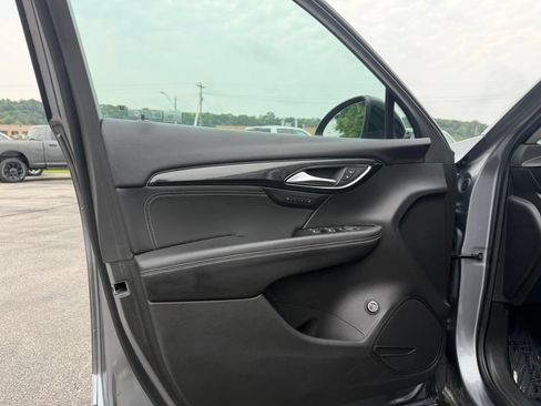 Used 2021 Buick Envision Essence w/ Sport Touring Package AWD/4WD image 14