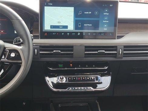 New 2026 Lincoln Corsair Reserve image 24