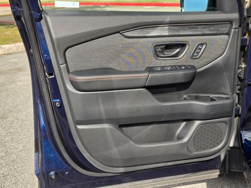Certified 2026 Honda Passport TrailSport image 10