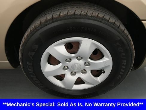 Used 2006 Kia Sedona FWD image 10