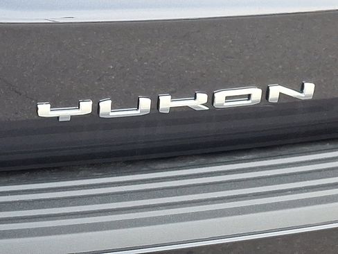 New 2026 GMC Yukon XL Denali w/ Sun & Power Step Package image 12