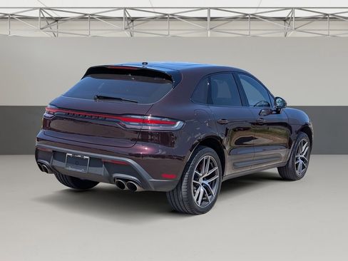 Used 2024 Porsche Macan S AWD/4WD image 11