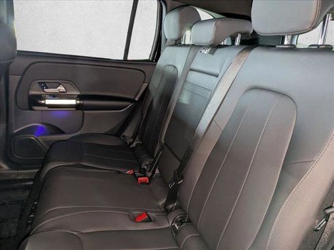 Certified 2025 Mercedes-Benz GLB 250 image 20