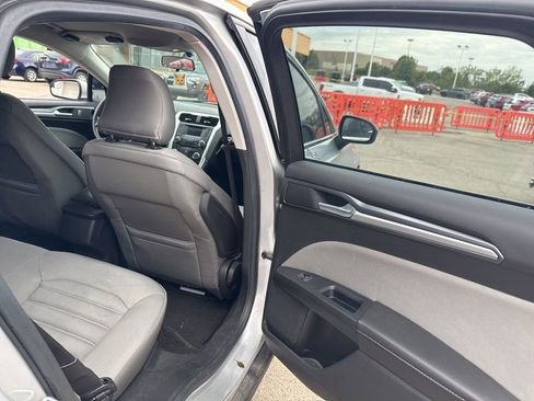 Used 2015 Ford Fusion S FWD image 16